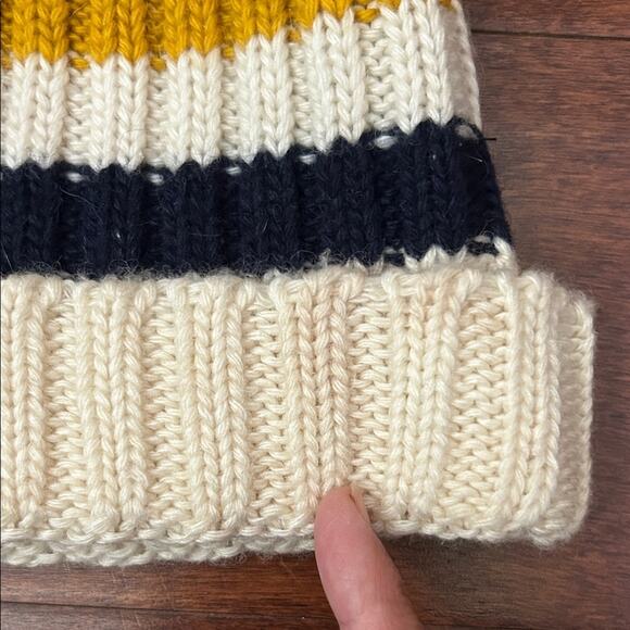 Hudson\'s Bay Company Adult Multicolored Striped Pompom Toque, Wool Blend main image 8
